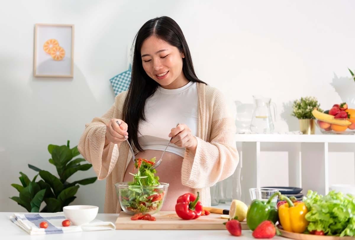 Cách điều trị mụn khi mang thai cho mẹ bầu an toàn, hiệu quả