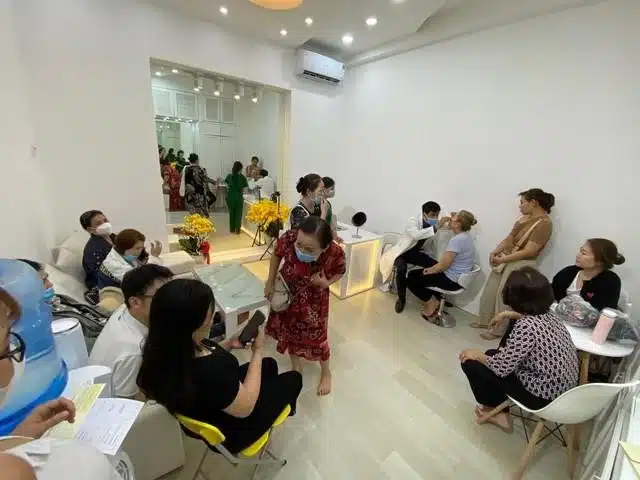 căng da mặt mini hcm