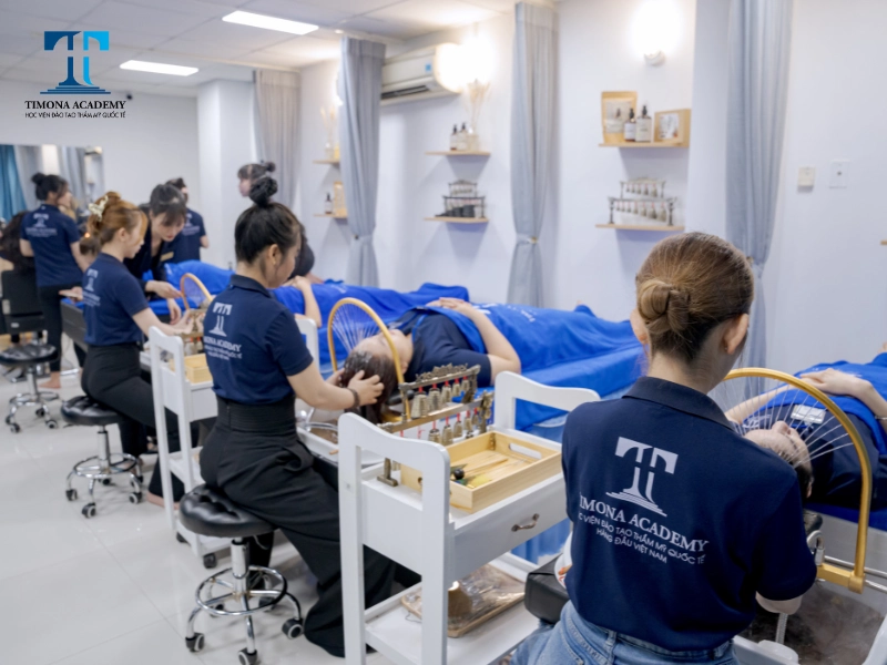 Trung tâm học gội đầu dưỡng sinh uy tín HCM