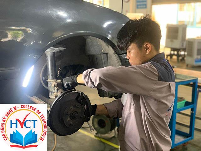 Học sửa chữa oto tại hcm