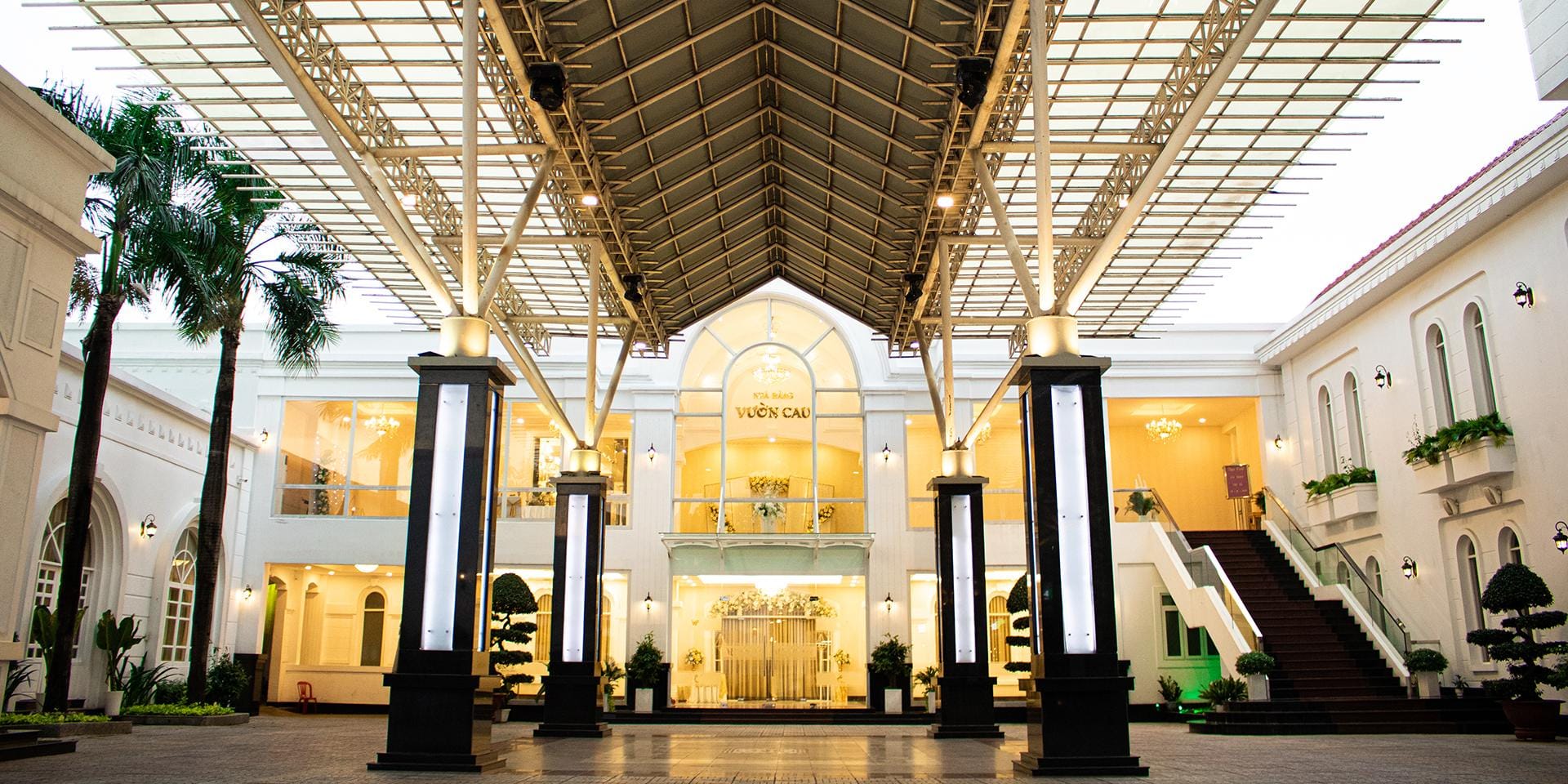 Nhà hàng tiệc cưới giá dưới 3 triệu/bàn tphcm