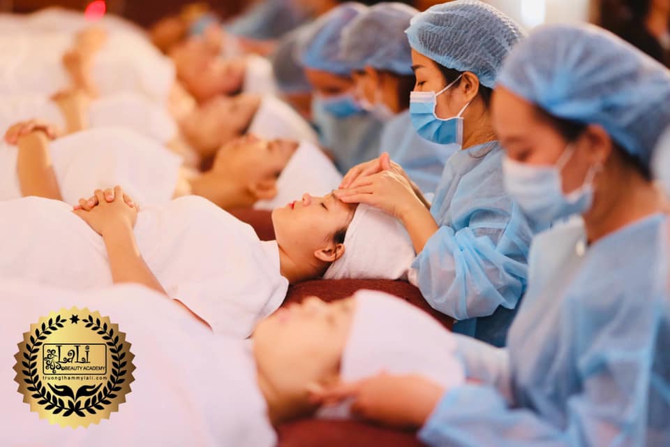 Địa chỉ học chăm sóc da tại hcm